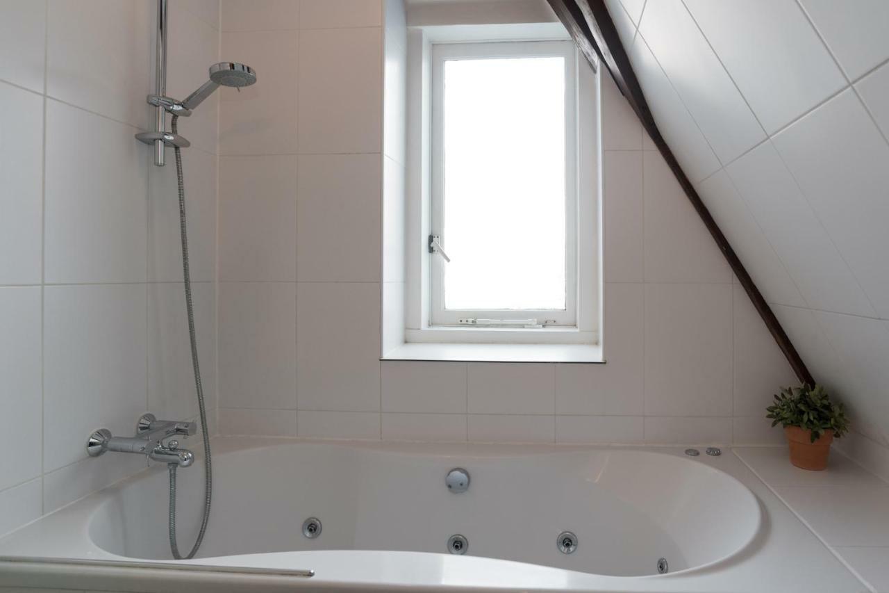 Emperor Studio Apartment Амстердам Екстериор снимка