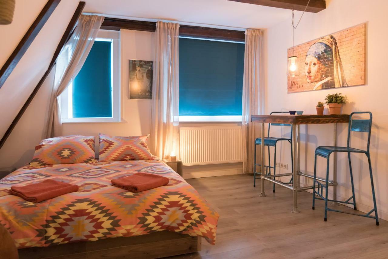 Emperor Studio Apartment Амстердам Екстериор снимка